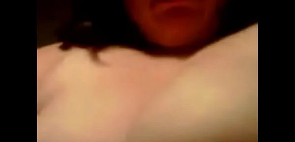  jugando con mis tetas